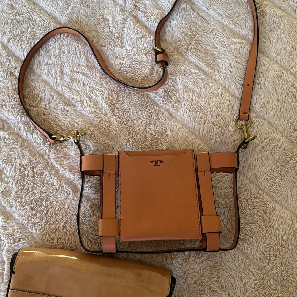 Tory Burch Alastair Pebbled Leather Shoulder Crossbody Bag Tan Convertible Bag - Picture 14 of 16